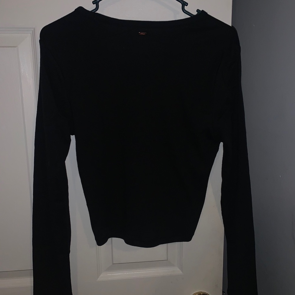 Victoria’s Secret black crop top